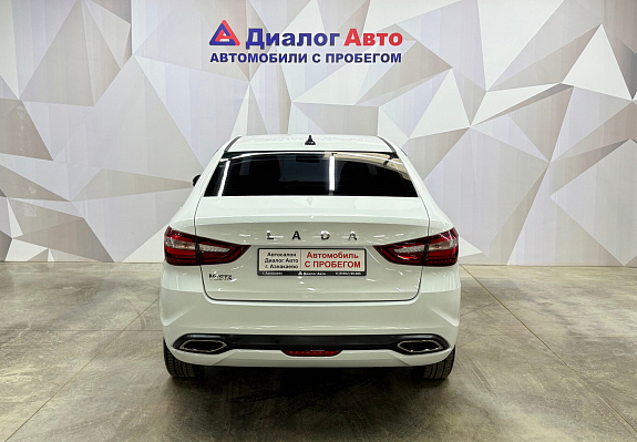 Lada (ВАЗ) Vesta, 2023 года, пробег 33945 км