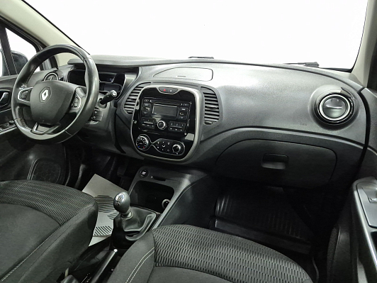 Renault Kaptur Play, 2016 года, пробег 241509 км