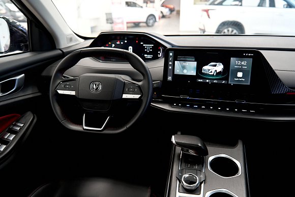 Changan UNI-S Техно, 2024 года, пробег 37606 км