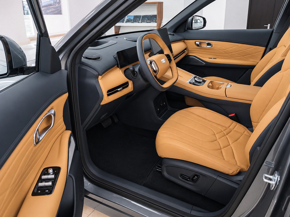 Geely EX5 Гибрид Макс EM-R, серый