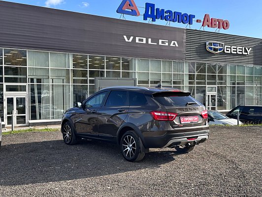Lada (ВАЗ) Vesta Luxe, 2021 года, пробег 128814 км