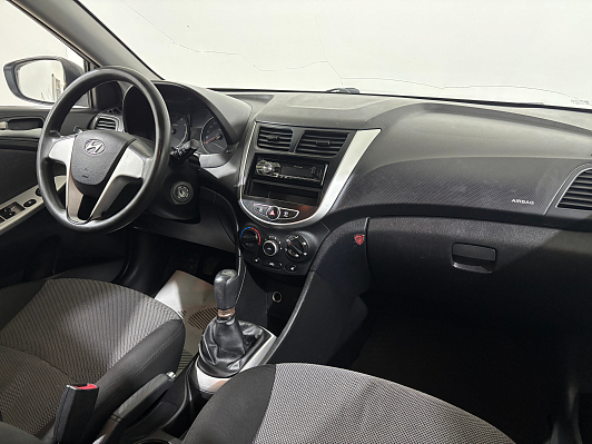 Hyundai Solaris Optima, 2013 года, пробег 217733 км