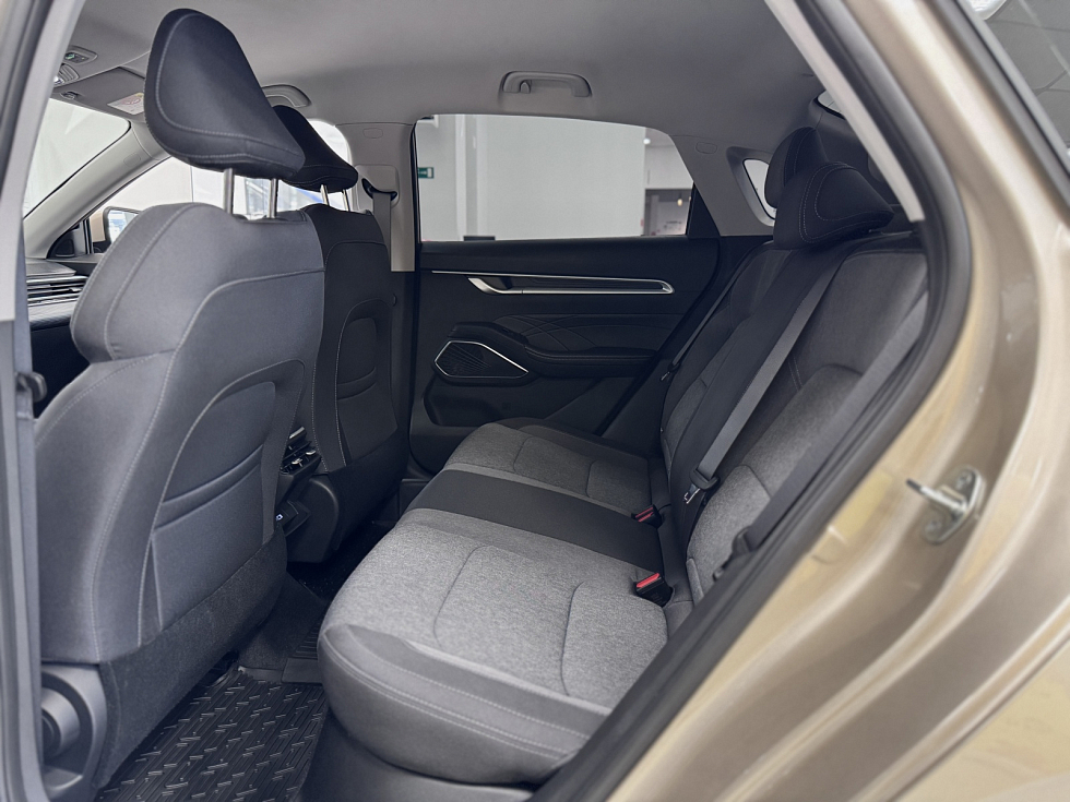 Geely Emgrand Luxury, бежевый