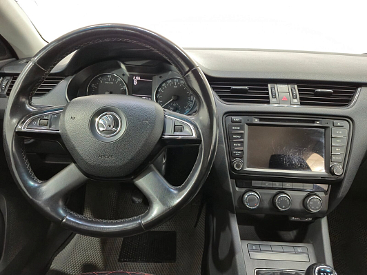 Skoda Octavia Hockey Edition, 2015 года, пробег 161489 км