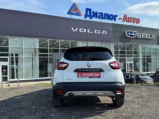 Renault Kaptur Drive, 2017 года, пробег 117318 км
