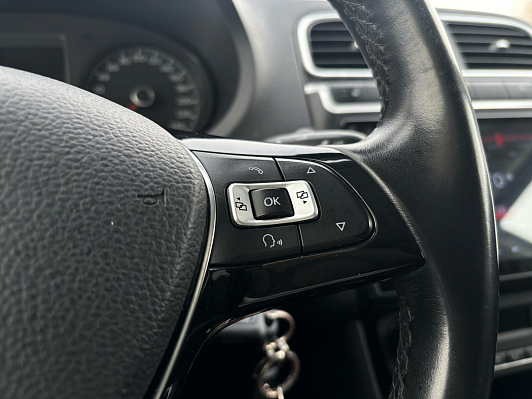 Volkswagen Polo Life, 2017 года, пробег 118538 км