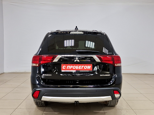 Mitsubishi Outlander Instyle, 2016 года, пробег 155949 км