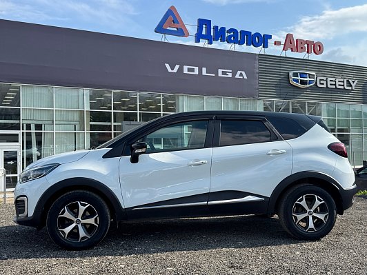 Renault Kaptur Drive, 2017 года, пробег 117318 км