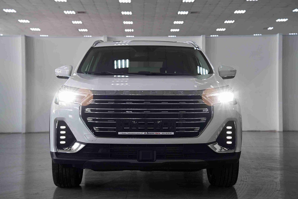 Jetour X90+ Премиум 7 мест, белый