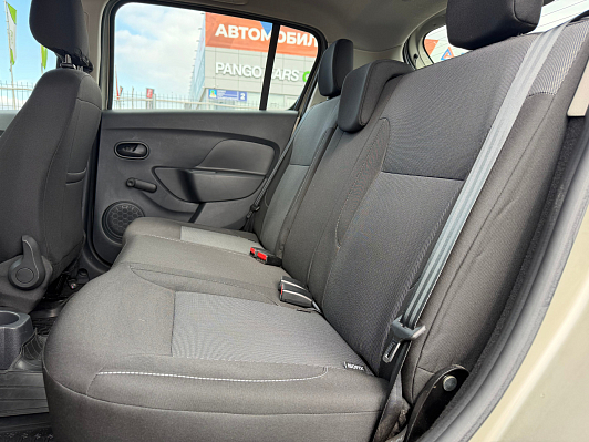 Renault Sandero Stepway Life, 2020 года, пробег 23600 км