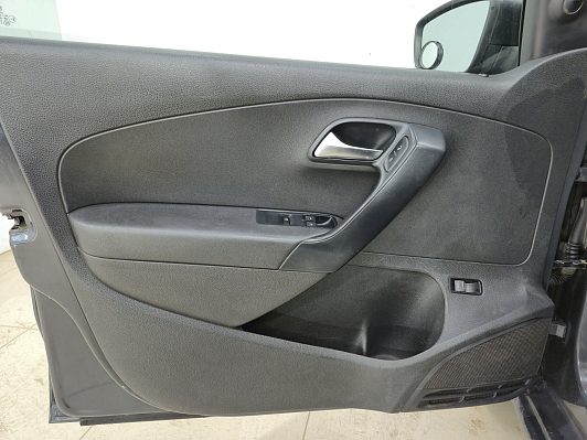 Volkswagen Polo Trendline, 2011 года, пробег 180221 км