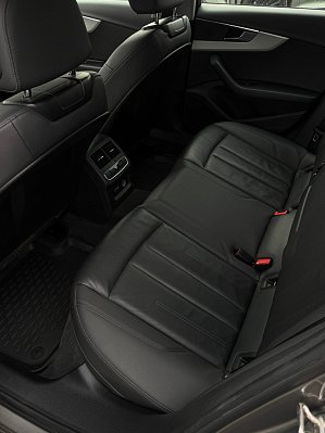 Audi A4 35 TFSI S tronic Edition One, 2020 года, пробег 124378 км