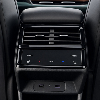 Geely Monjaro Люкс, 2023 года, пробег 80173 км