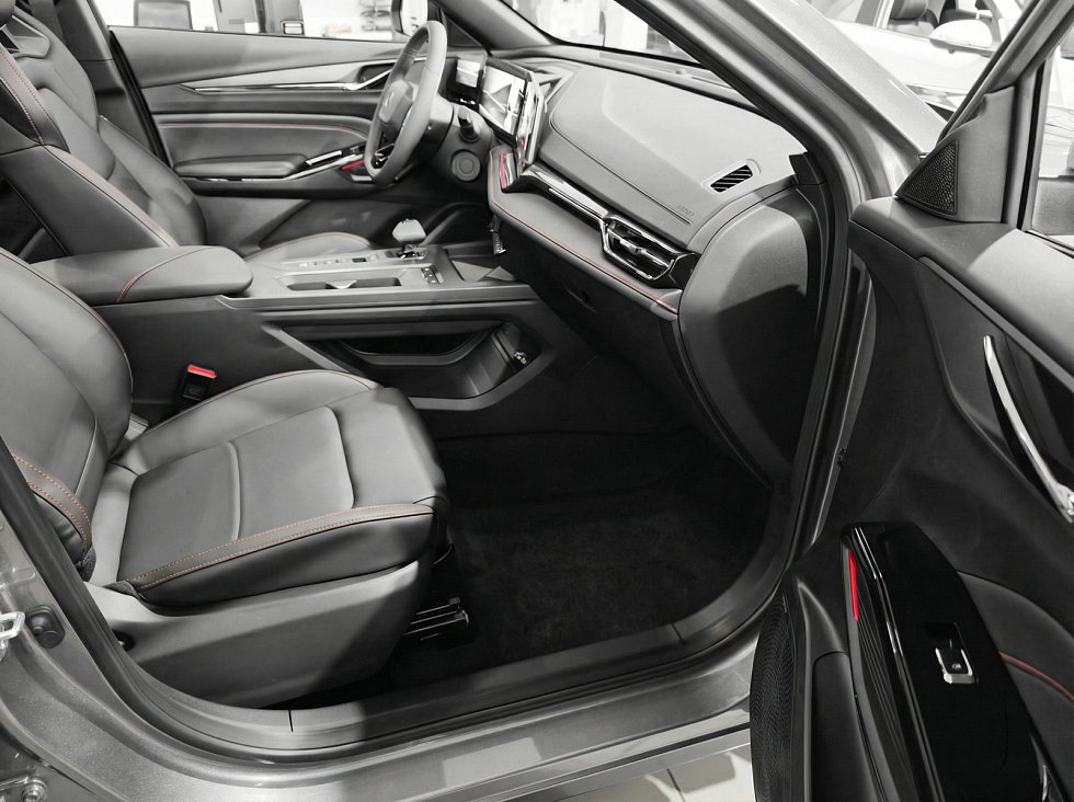 Changan CS35 Max Техно, серый