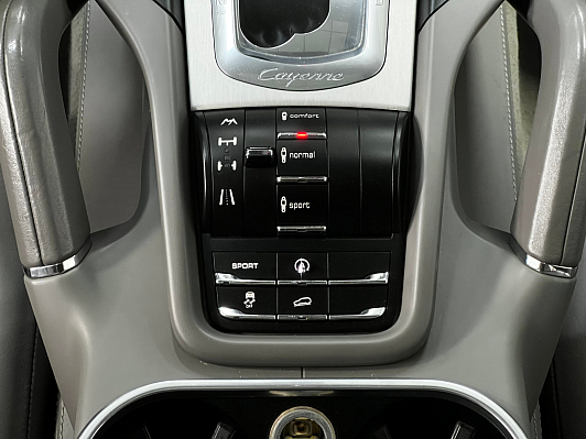 Porsche Cayenne, 2010 года, пробег 182509 км