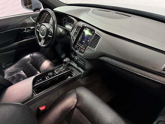 Volvo XC90, 2019 года, пробег 129428 км