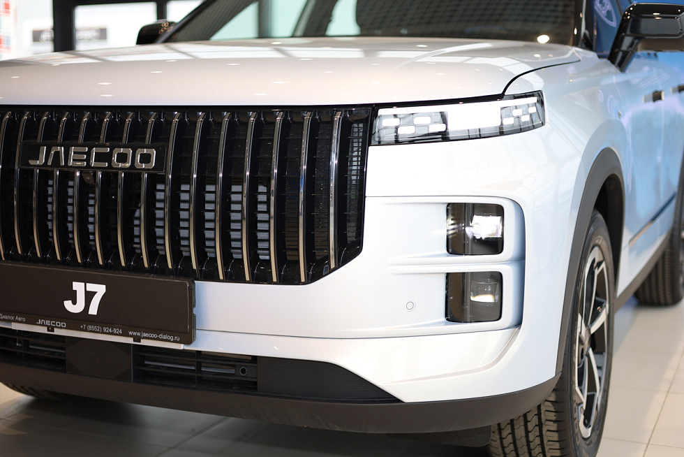 Jaecoo J7 Supreme, серебряный