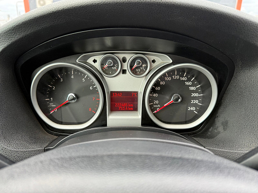 Ford Focus Comfort, 2010 года, пробег 221000 км