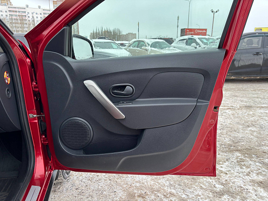 Renault Sandero Confort, 2016 года, пробег 94018 км