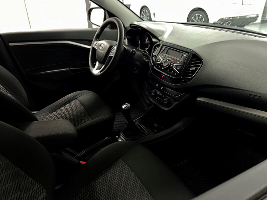 Lada (ВАЗ) Vesta, 2021 года, пробег 135000 км