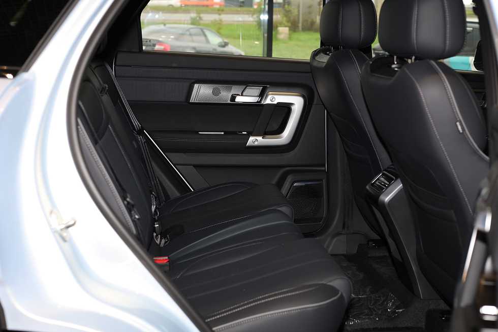 Jaecoo J7 Ultimate, серебряный