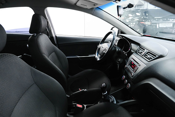 Kia Rio Luxe, 2015 года, пробег 182000 км