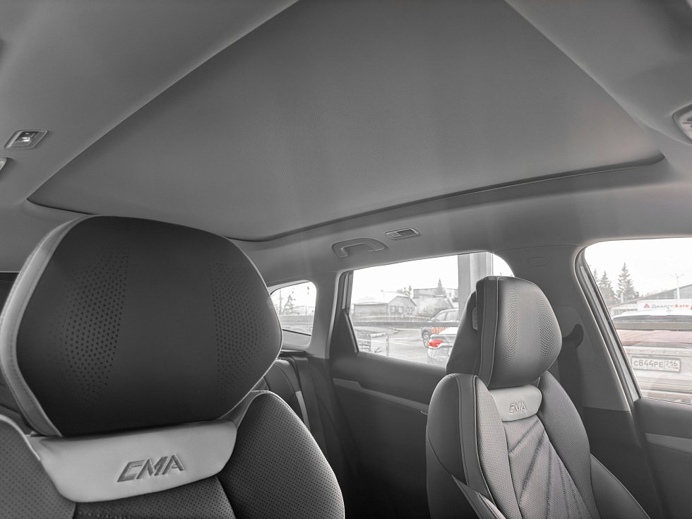 Geely Atlas Флагман, белый