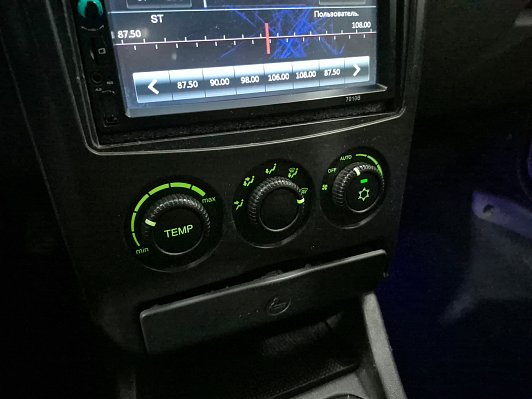 Lada (ВАЗ) Priora Люкс, 2008 года, пробег 311864 км