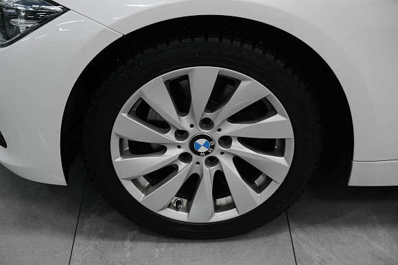 BMW 3 серии 320i xDrive SE, 2017 года, пробег 109900 км