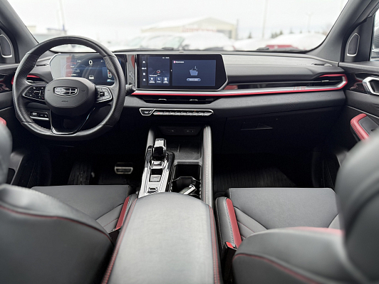 Geely Coolray Flagship, 2023 года, пробег 43000 км