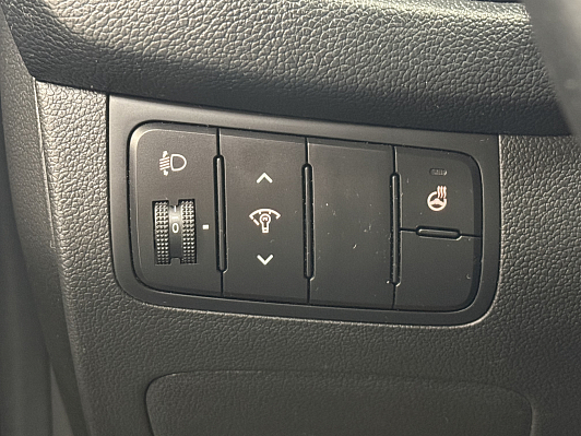 Kia Ceed, 2018 года, пробег 100000 км