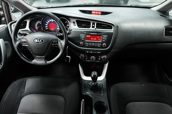 Kia Ceed Comfort, 2014 года, пробег 182652 км