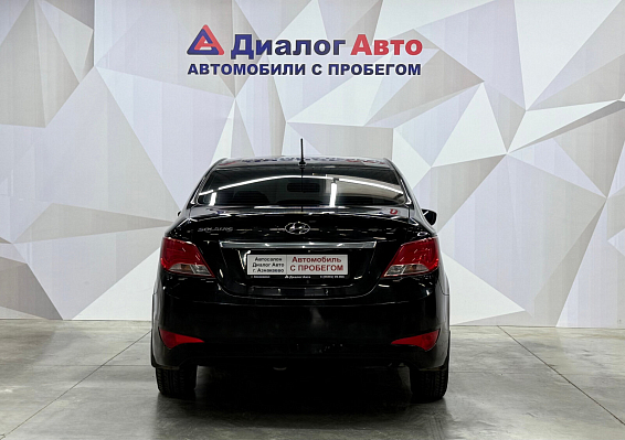 Hyundai Solaris Elegance, 2016 года, пробег 174430 км