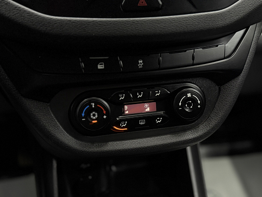 Lada (ВАЗ) Vesta Comfort, 2017 года, пробег 179159 км