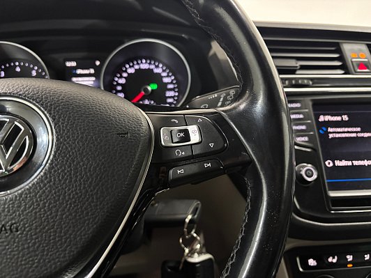 Volkswagen Tiguan CONNECT, 2017 года, пробег 167980 км