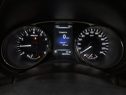 Nissan X-Trail SE, 2015 года, пробег 180373 км