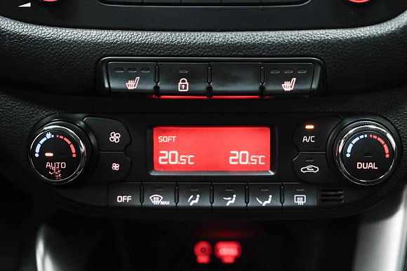 Kia Ceed Luxe, 2018 года, пробег 160283 км