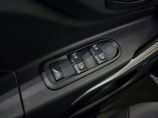 Lada (ВАЗ) XRAY Comfort, 2019 года, пробег 129166 км