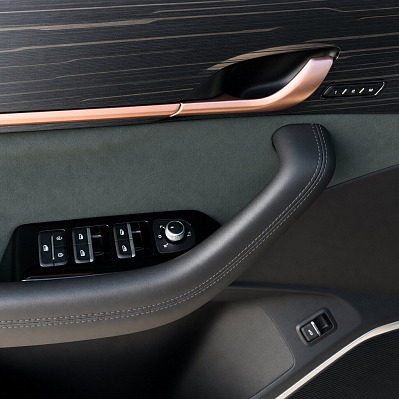 Geely Monjaro Люкс, 2023 года, пробег 80173 км