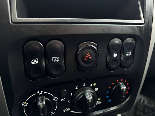 Nissan Almera Comfort A/C, 2013 года, пробег 170650 км