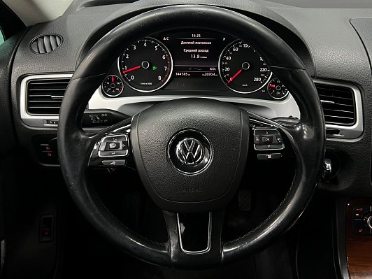 Volkswagen Touareg, 2010 года, пробег 344585 км