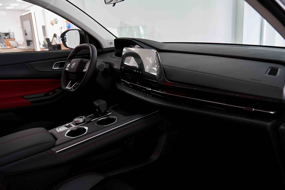 Changan UNI-S (CS55 Plus) Luxe, белый