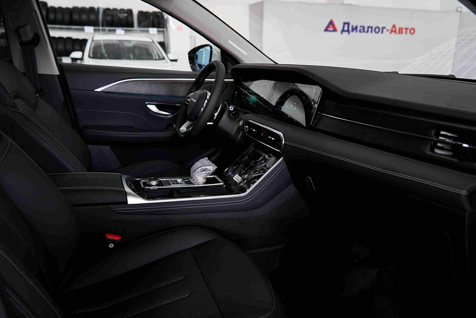 Jetour X90+ Премиум 7 мест, белый