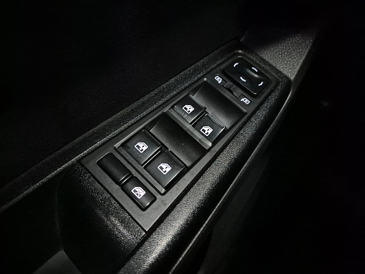 Lada (ВАЗ) Vesta Comfort, 2019 года, пробег 136637 км