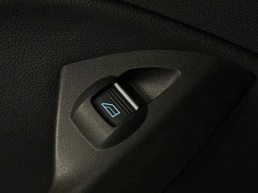 Ford Kuga, 2016 года, пробег 101400 км