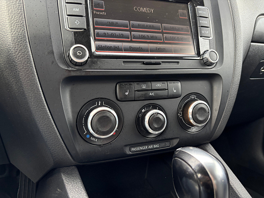 Volkswagen Jetta Conceptline, 2013 года, пробег 208375 км