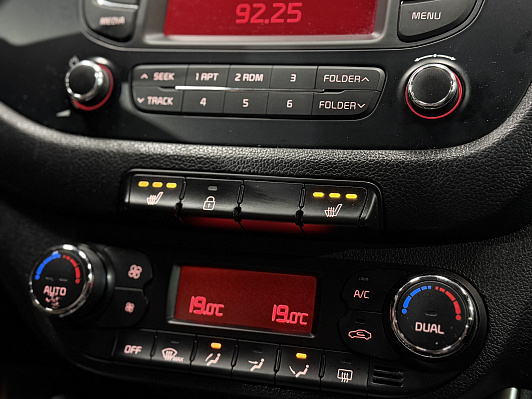 Kia Ceed Luxe, 2018 года, пробег 160283 км