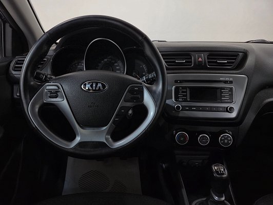 Kia Rio Luxe, 2015 года, пробег 134982 км