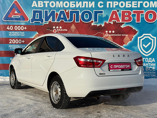 Lada (ВАЗ) Vesta Comfort, 2021 года, пробег 93495 км