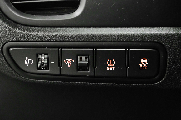 Kia Rio, 2018 года, пробег 130000 км